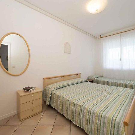 Apartment In Lignano Sabbiadoro 21783 Eksteriør bilde